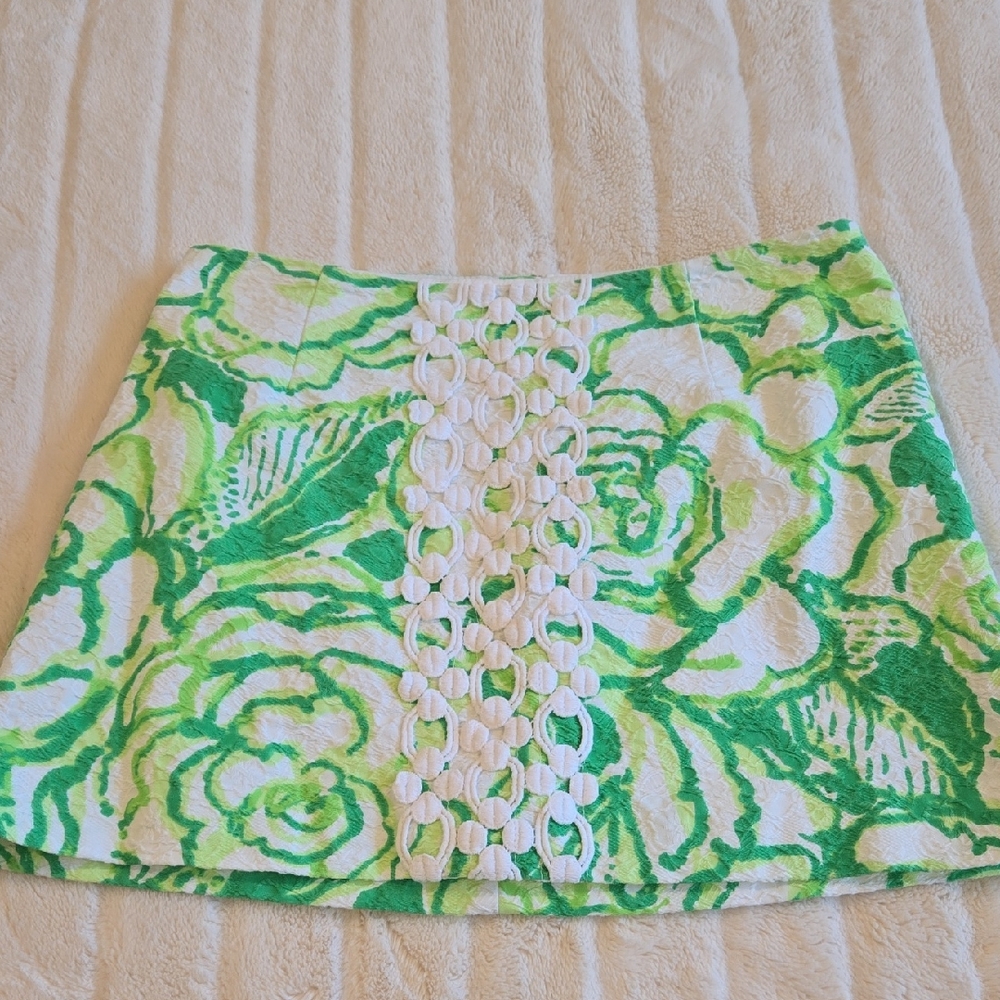 Lilly Pulitzer Green and White Floral A-Line Skirt